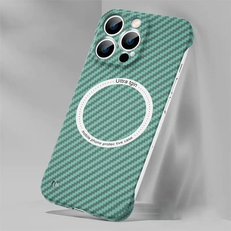 Borderless Carbon Fiber Texture Case With Wireless Charging Support - Image 10